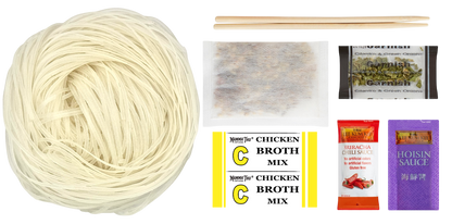 PHO: CHICKEN, Pholicious Authentic Instant Pho , Vietnamese Rice Noodle Soup, 4 pack / 3.6 Ounce Bowls, Ramen Alternative & Fresh Ingredients